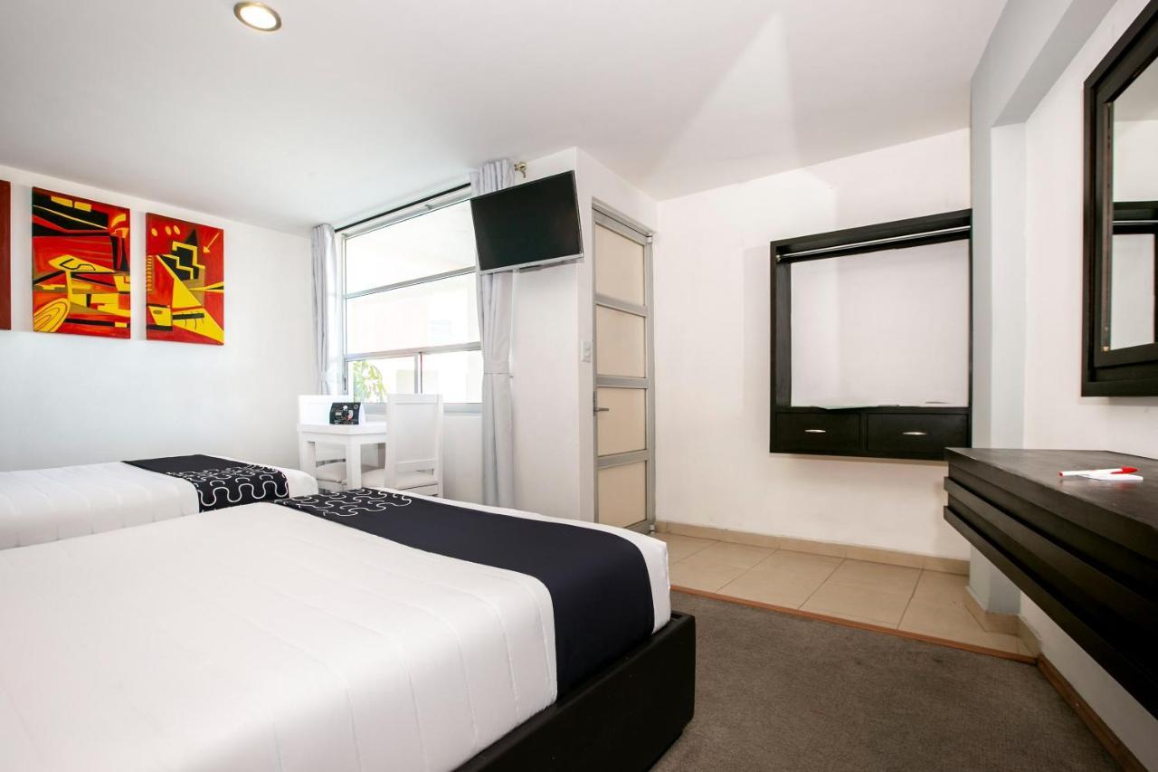 Hotel Euro Confort,Pachuca Екстер'єр фото